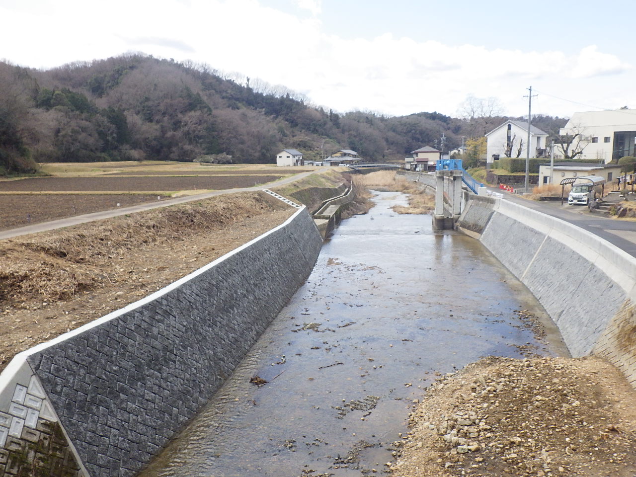 岐阜県　久々利川河川改修工事